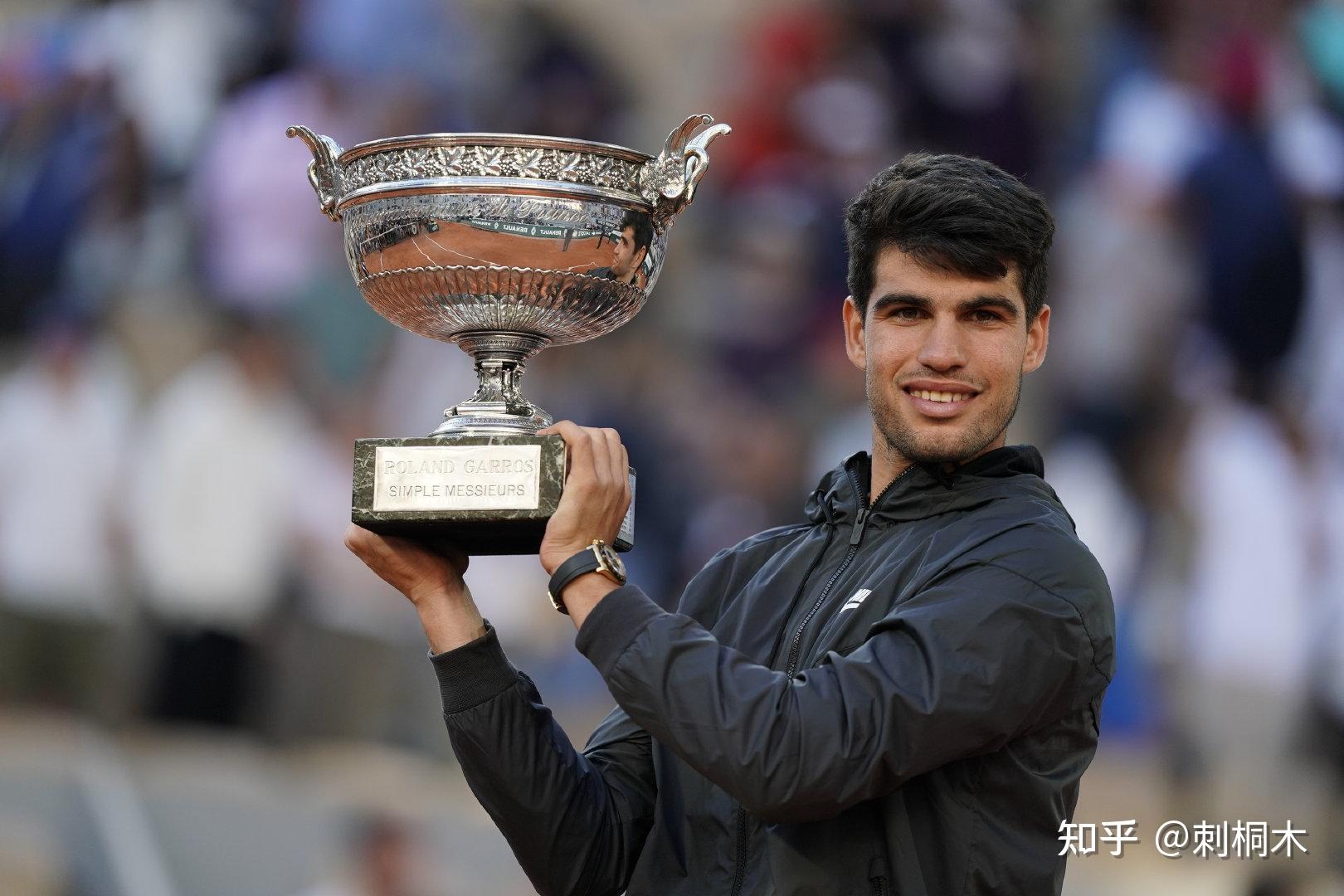 但小法的举 但小法的举